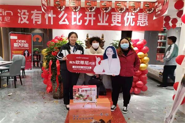 加盟全屋定制是機(jī)會(huì)還是挑戰(zhàn)？是否具有風(fēng)險(xiǎn)性？